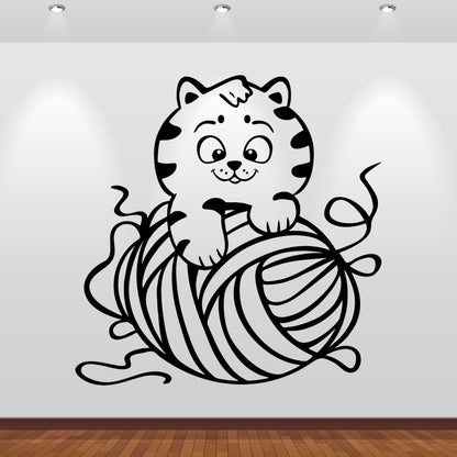 Wandtattoo Katzenbaby mit Wollknäuel