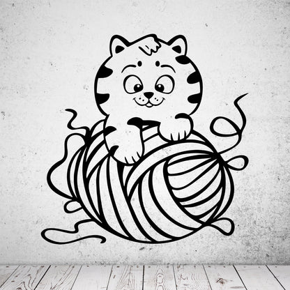 Wandtattoo Katzenbaby mit Wollknäuel