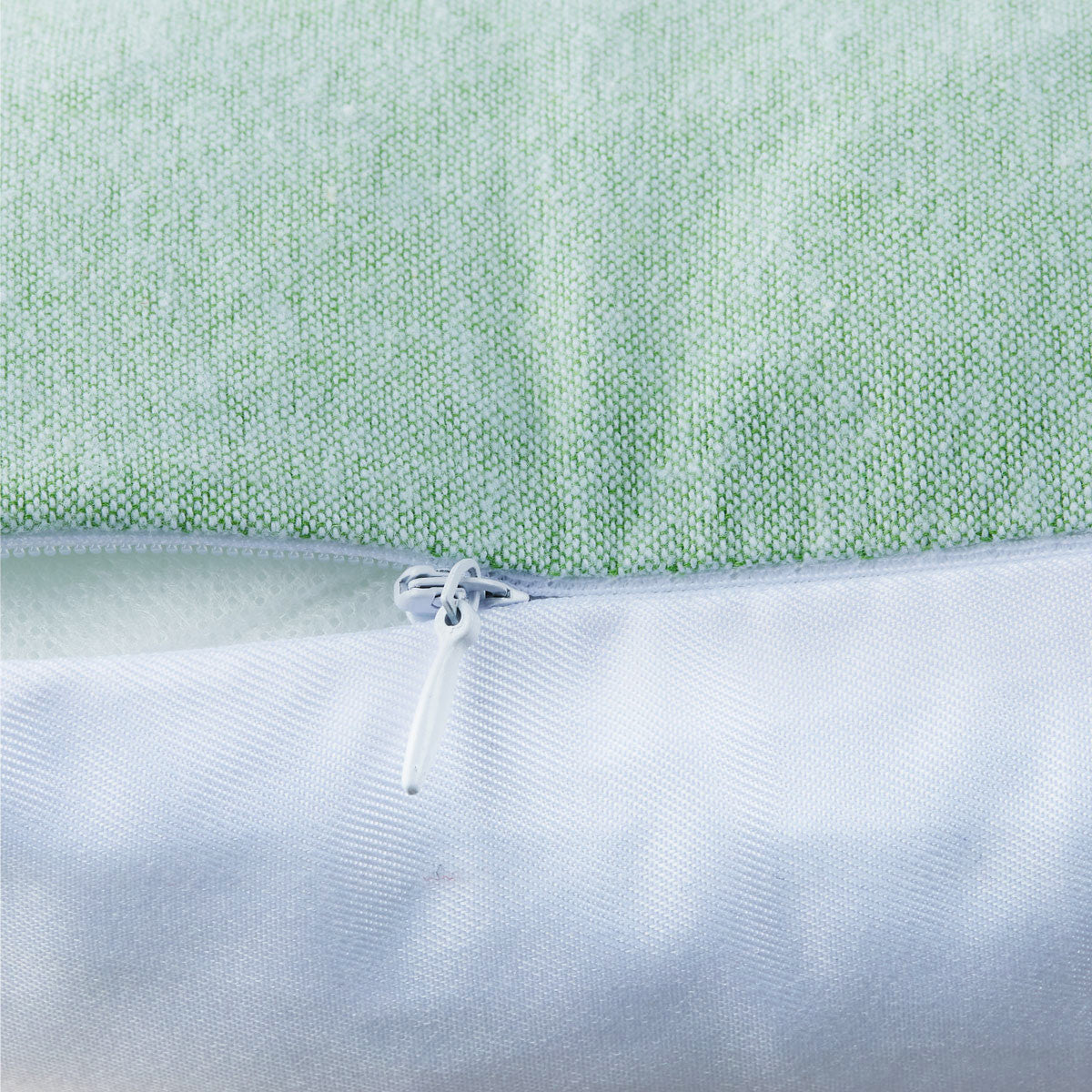 Stickservice auf Kissenbezug