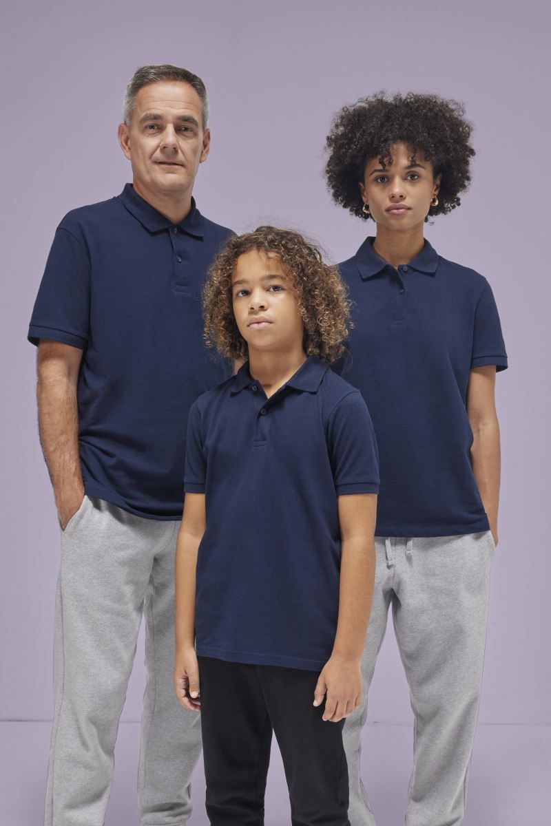 Poloshirt inkl. Stickerei: Dein Design, dein Logo!